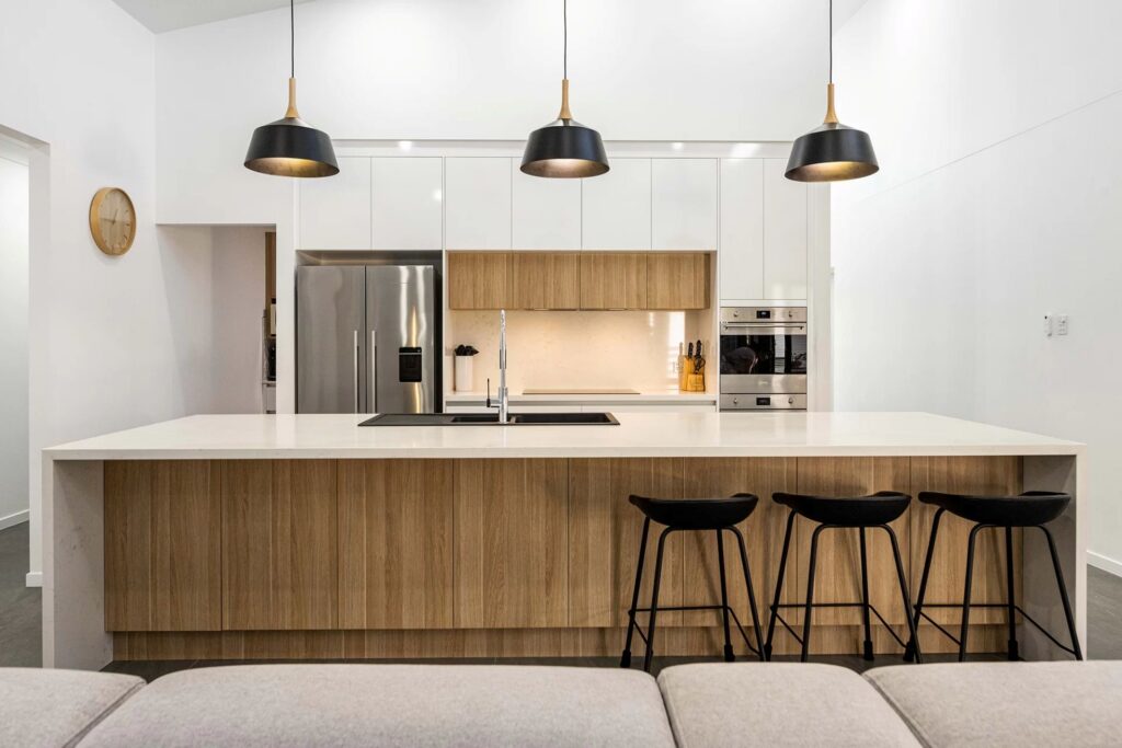 2-Sugarfield-Pl-Ooralea-kitchen